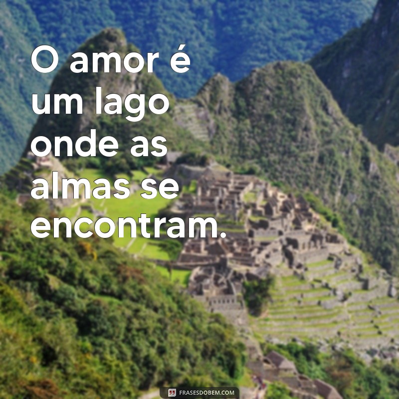 Descubra os Melhores Poemas Curtos de Amor de Carlos Drummond de Andrade 