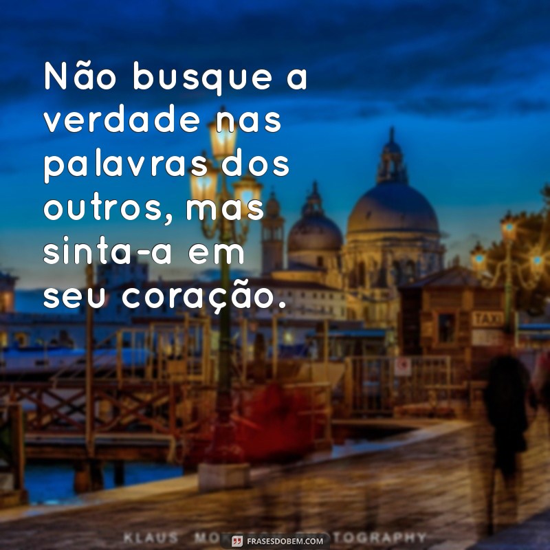 Frases Inspiradoras de Eduardo Marinho: Reflexões sobre Vida e Autenticidade 