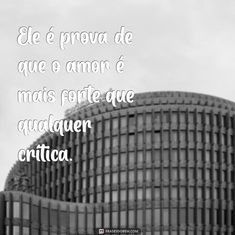 O Único Que Podia Me Julgar Me Amou: Reflexões sobre Amor e Aceitação 