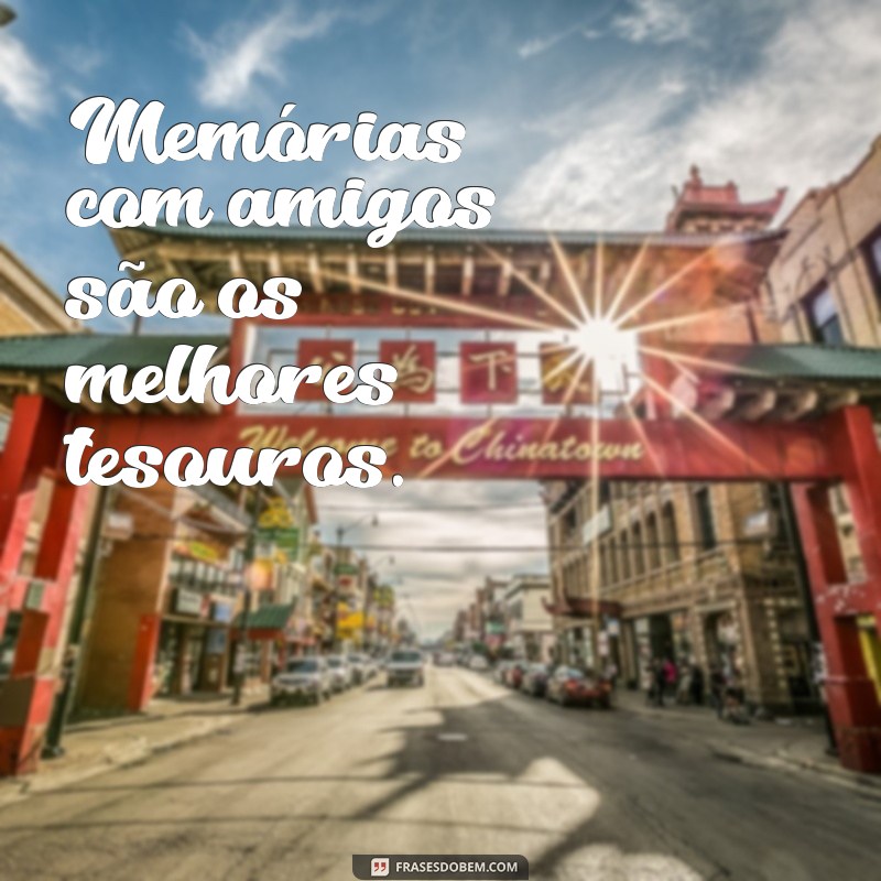 Melhores Frases para Legendar Fotos com Amigos: Inspire-se! 