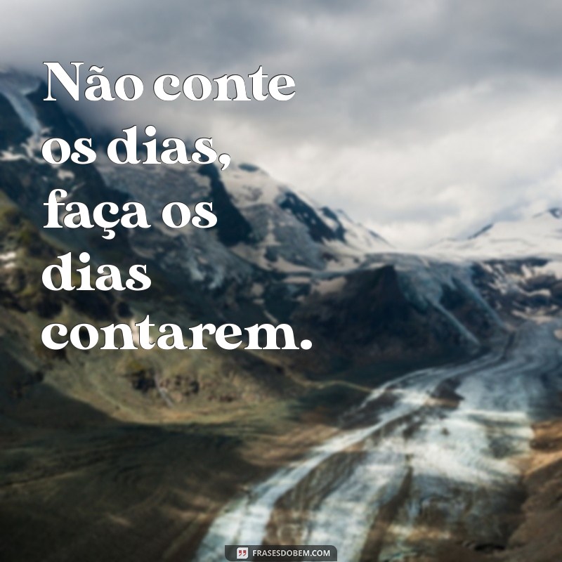 100 Frases de Status Inspiradoras para Compartilhar em Suas Redes Sociais 