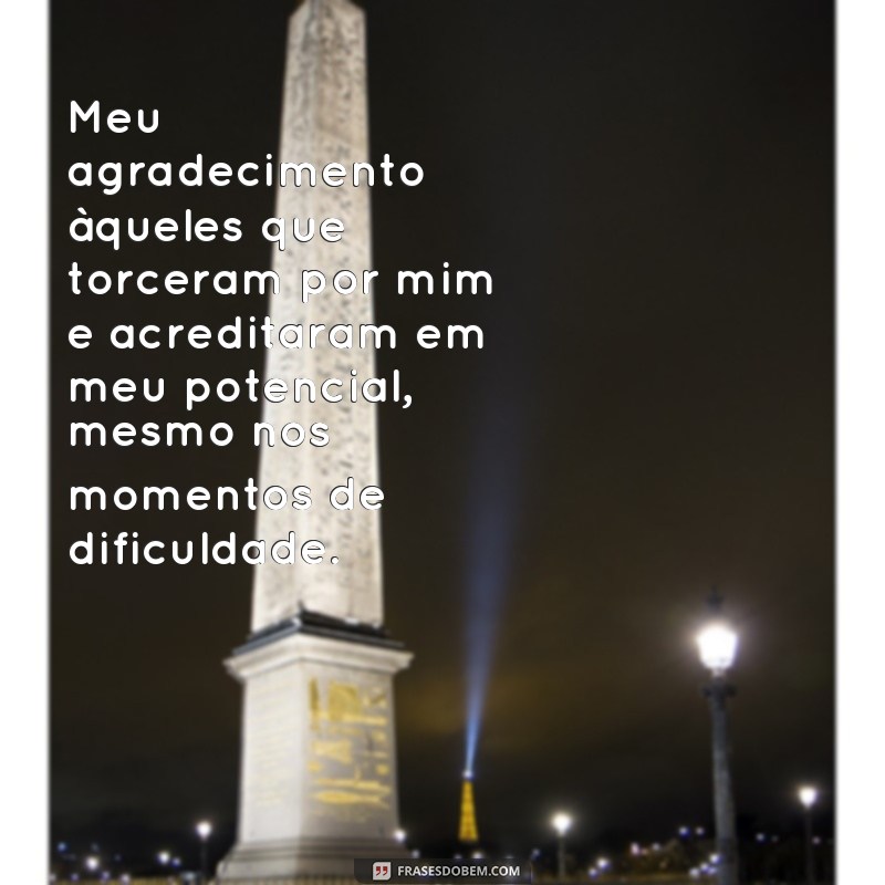 Descubra as melhores frases de agradecimento para o seu TCC e emocione na sua apresentação 