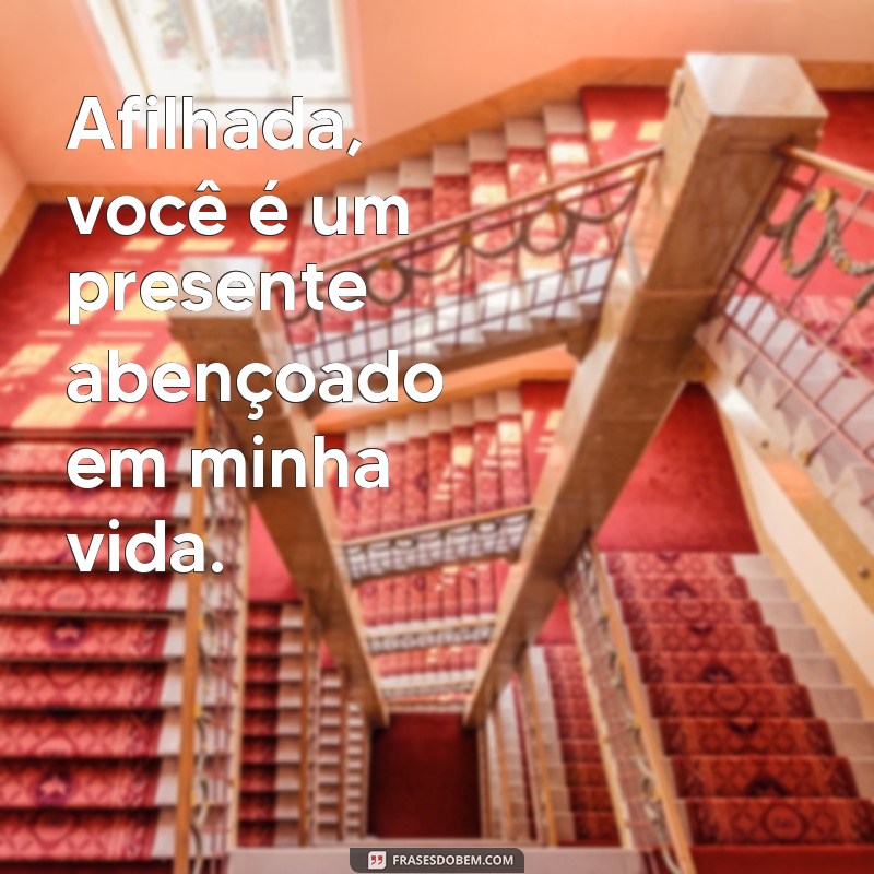 Encante-se com as melhores frases para legendar as fotos da sua afilhada 