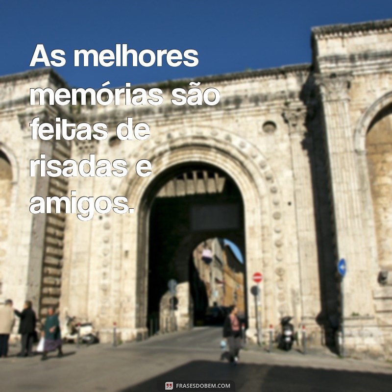 As Melhores Frases para Acompanhar Suas Fotos no Instagram 