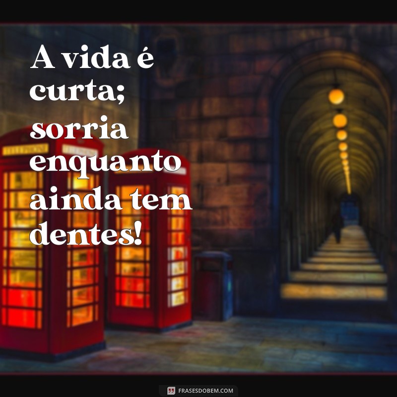 As Melhores Frases de Felicidade para Status: Inspire-se e Compartilhe 