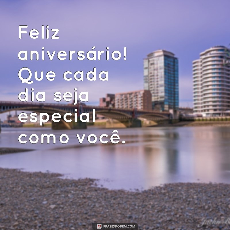 Frases Curtas de Aniversário para Celebrar a Amizade 