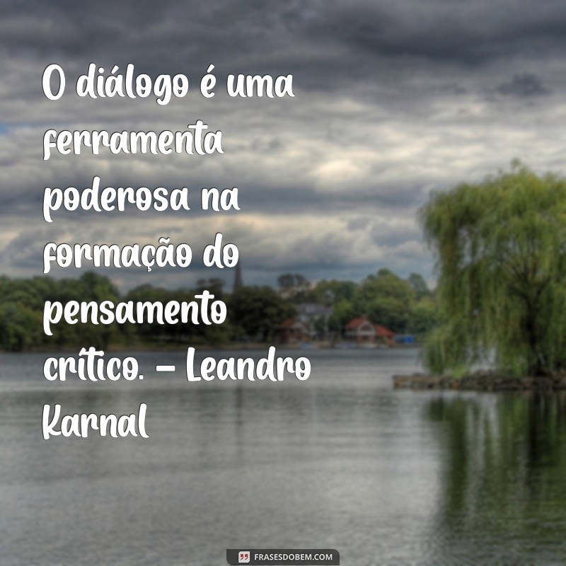 Leandro Karnal: Tudo Sobre Sua Formação e Trajetória Acadêmica 