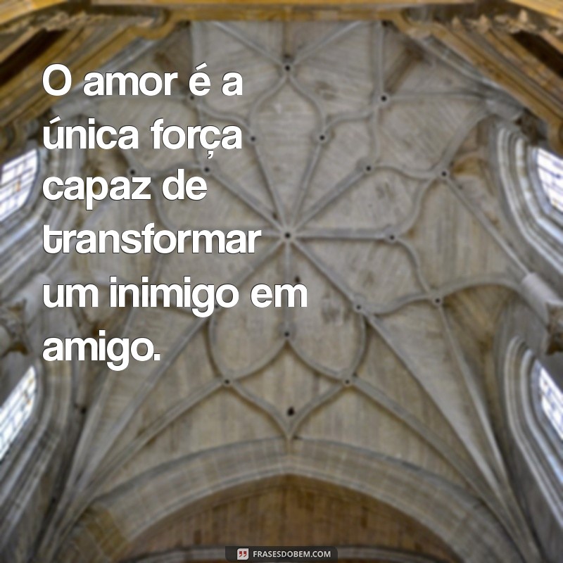 Descubra Tudo Sobre a Nota de Cem Reais: Curiosidades, História e Valor 