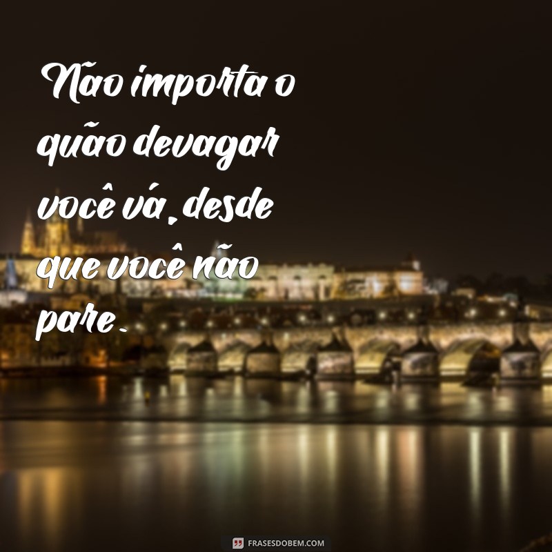 Frases Impactantes: Inspire-se com Mensagens de Peso para Reflexão e Motivação 