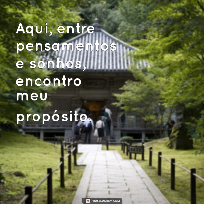 Frases Inspiradoras para Fotos Sozinha e Pensativa: Expresse Seus Sentimentos 