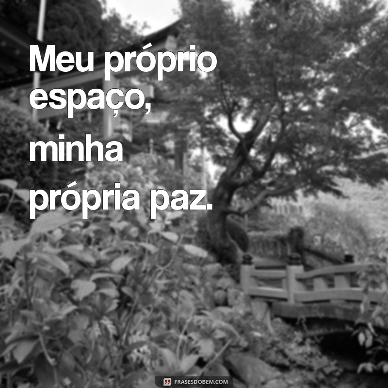 Frases Impactantes para Fotos Sozinho: Inspirações Masculinas 