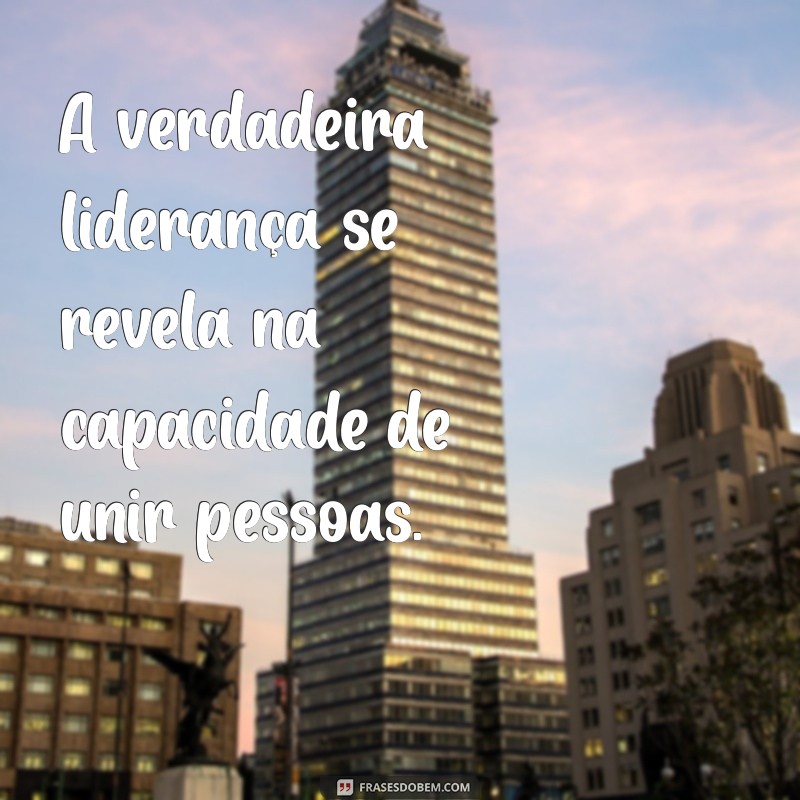 23 Frases Motivacionais Inspiradoras sobre Trabalho em Equipe para Potencializar sua Colaboração 