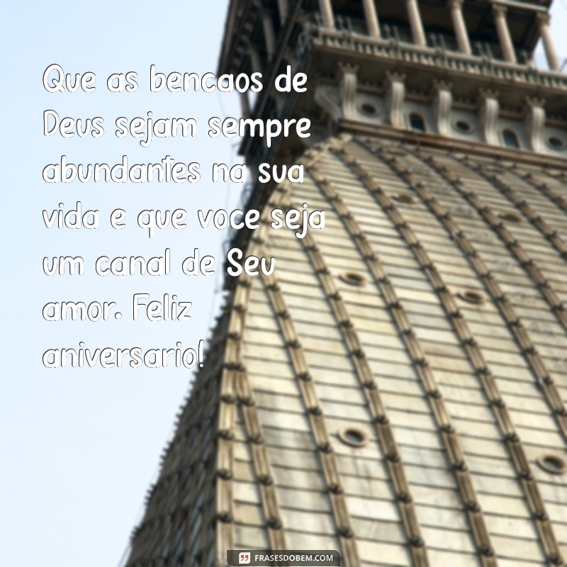 Mensagens de Aniversário Inspiradas em Deus: Celebre com Fé e Gratidão 