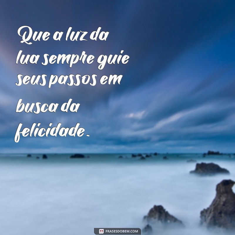 Frases Inspiradoras sobre a Lua para Status em Redes Sociais 