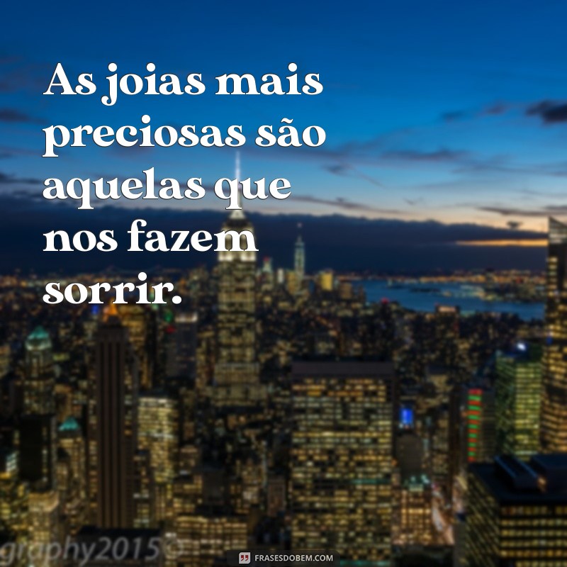 Frases Inspiradoras para Celebrar Joias: Encante com Palavras 