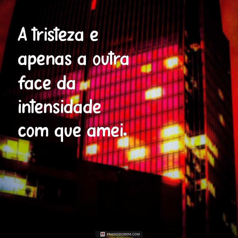 Frases para Expressar um Coração Triste: Mensagens que Tocam a Alma 