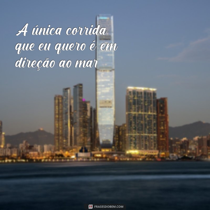 Frases Criativas para Legendar Suas Fotos na Praia no Instagram 