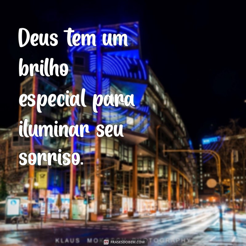 Frases Inspiradoras de Deus para Confortar e Fortalecer Sua Amiga 