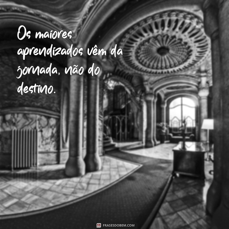 Frases Inspiradoras sobre Crescimento Pessoal: Transforme sua Vida 