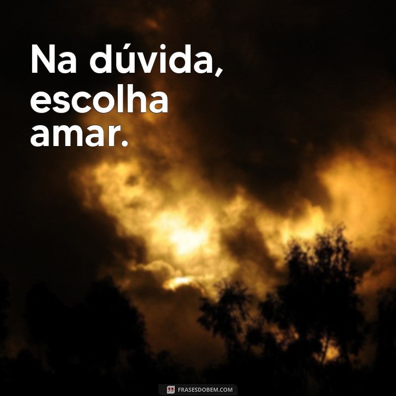 As Melhores Frases para Status: Inspire e Conquiste Seus Seguidores 