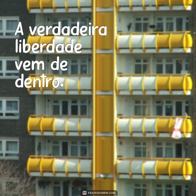 Frases Inspiradoras para Legendar Suas Fotos Sozinha no Instagram 