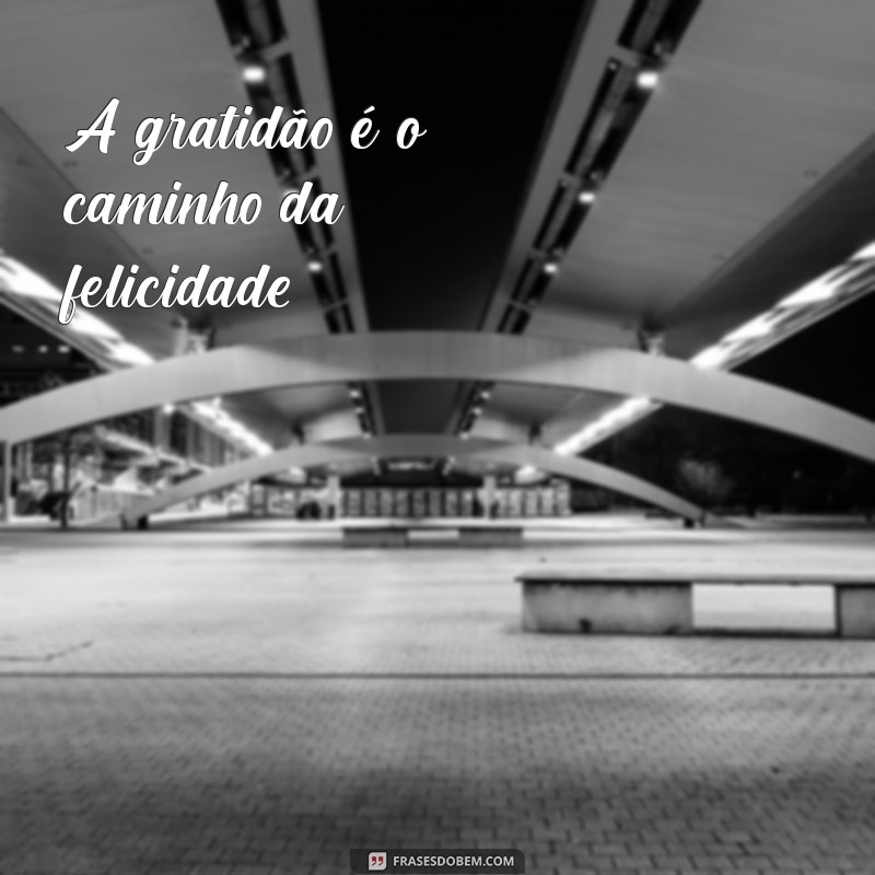 Frases Curtas para Status: Inspire e Encante com Palavras Poderosas 