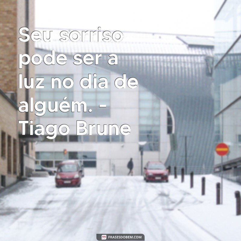 Tiago Brune: Descubra a Trajetória e Conquistas do Influente Criador de Conteúdo 