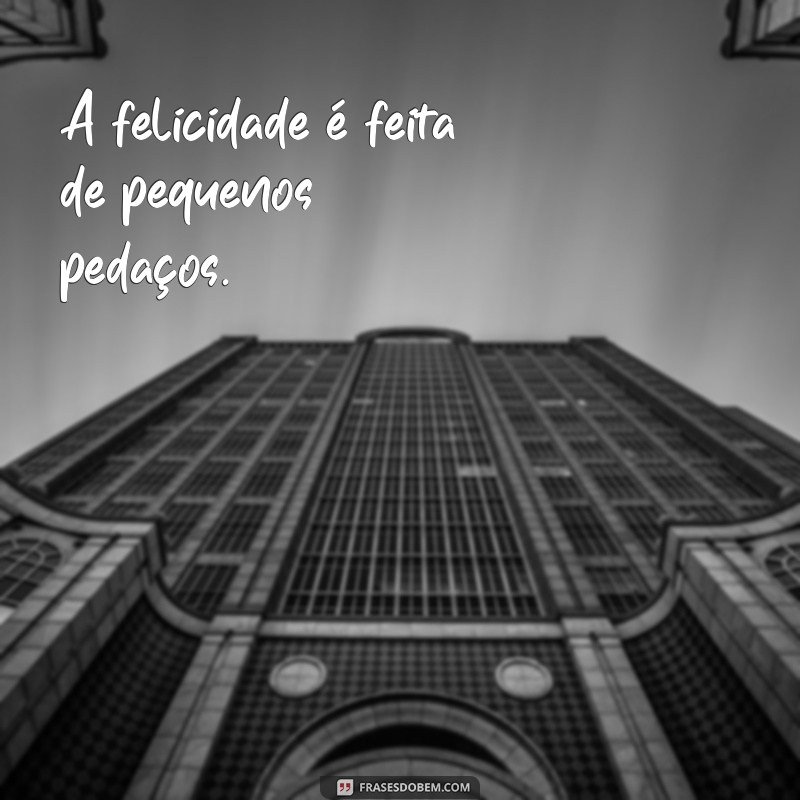 Deliciosas Ideias de Bolos Pequenos com Frases para Celebrar Momentos Especiais 