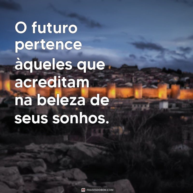 Frases Inspiradoras para Motivar Seus Estudos em Cursos Profissionalizantes 