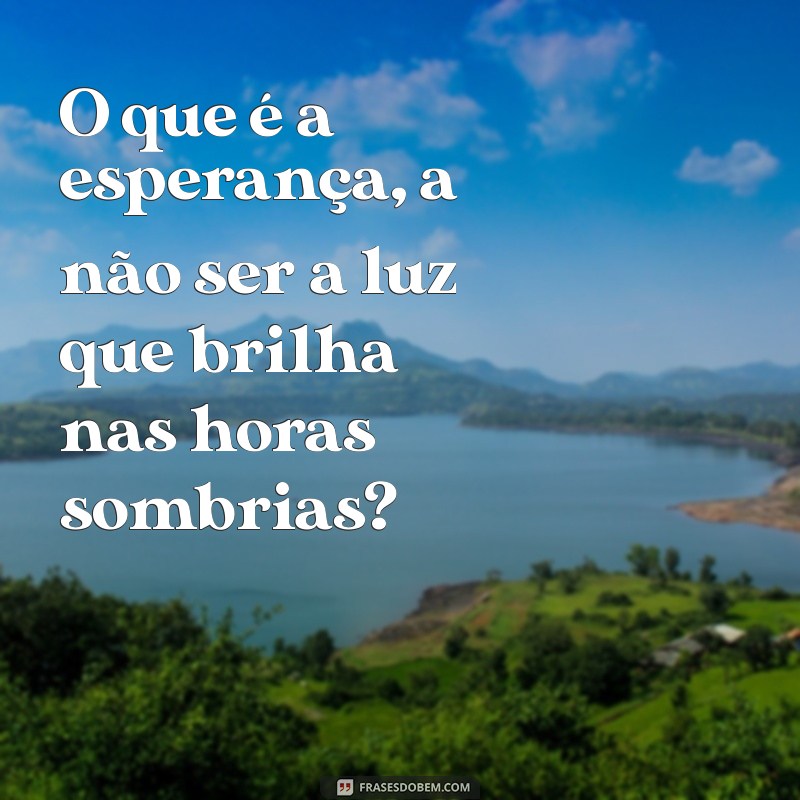 Entenda o que é Estrofe: Definição, Tipos e Exemplos 