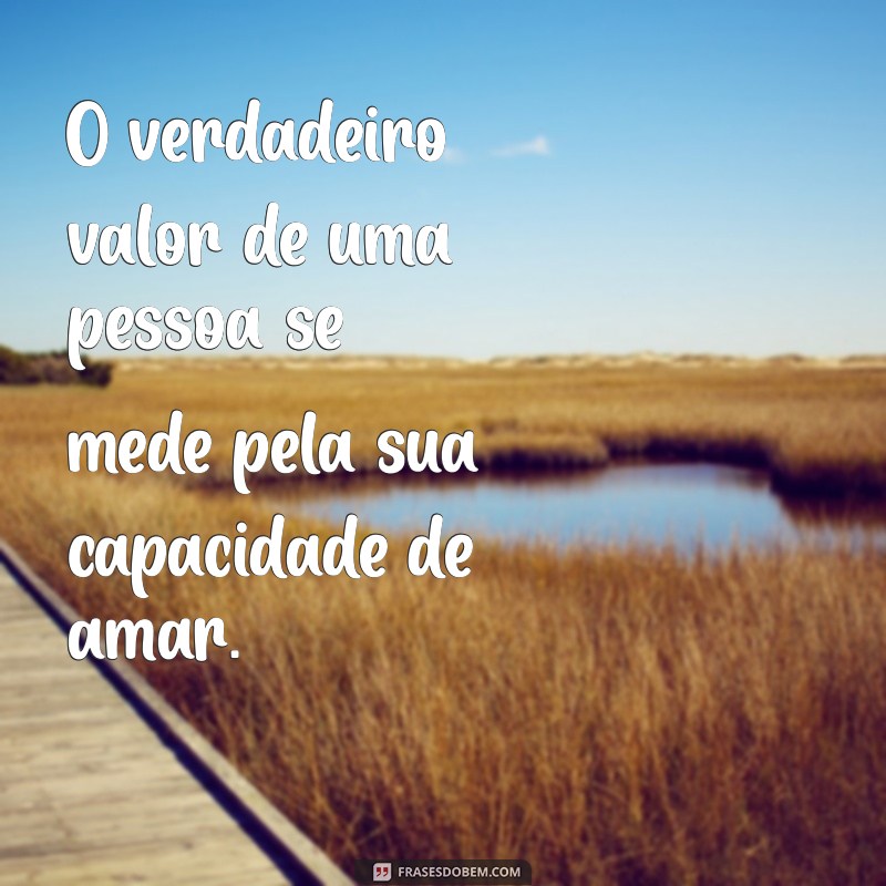 Reflexões Profundas: 29 Frases Inspiradoras para Transformar Sua Perspectiva 