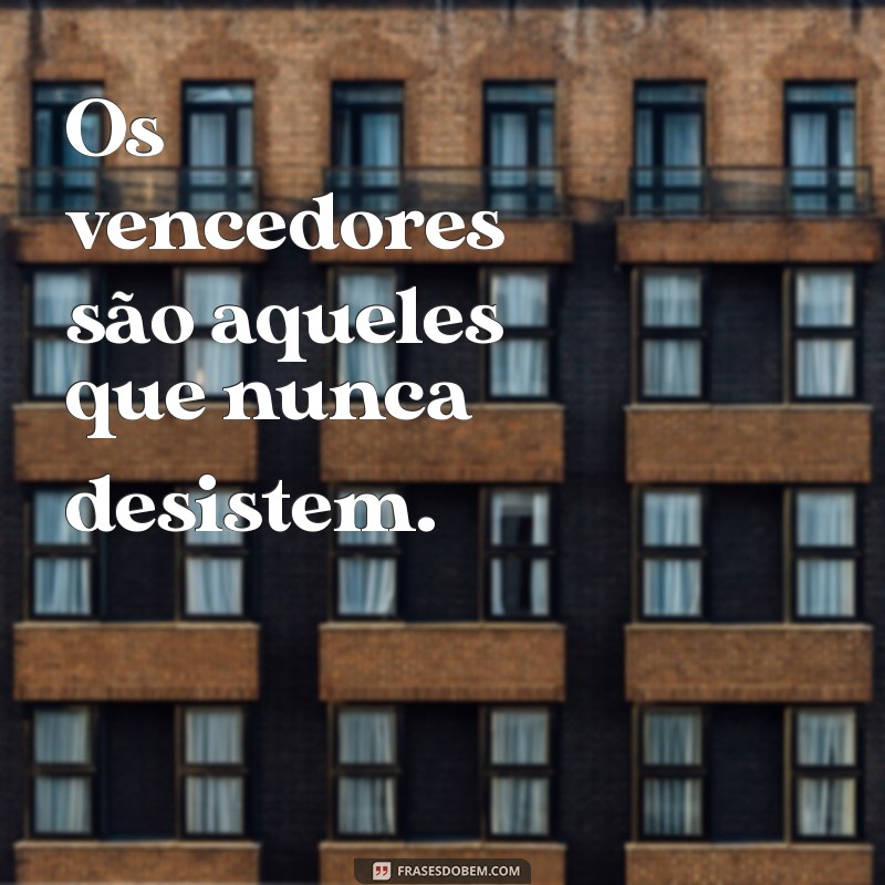 Frases Motivacionais Poderosas para Alcançar o Sucesso 