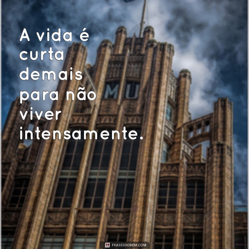 As Melhores Frases para Status: Inspire e Conquiste com Palavras 