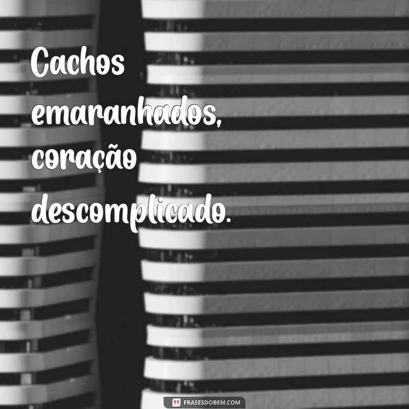 Frases Inspiradoras para Cacheadas: Celebre Seus Cachos com Estilo! 