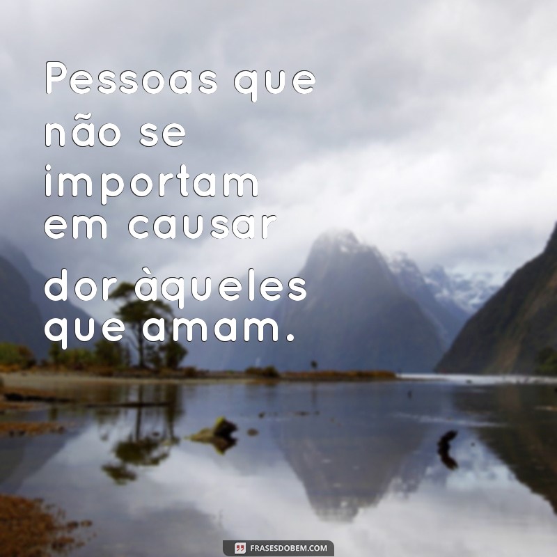 Compreendendo Pessoas Sem Sentimentos: Sinais, Causas e Como Lidar 