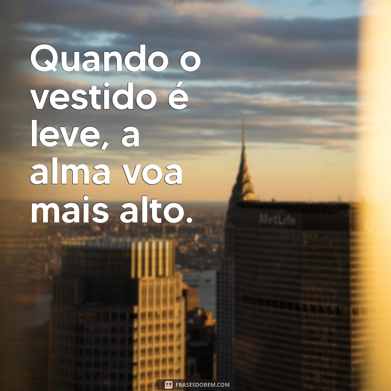 As Melhores Frases para Legendar Suas Fotos de Vestido com Estilo 