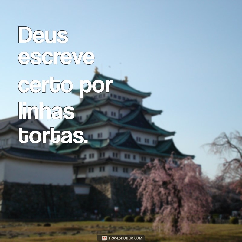 Frases Curtas Religiosas para Inspirar sua Fé e Reflexão 