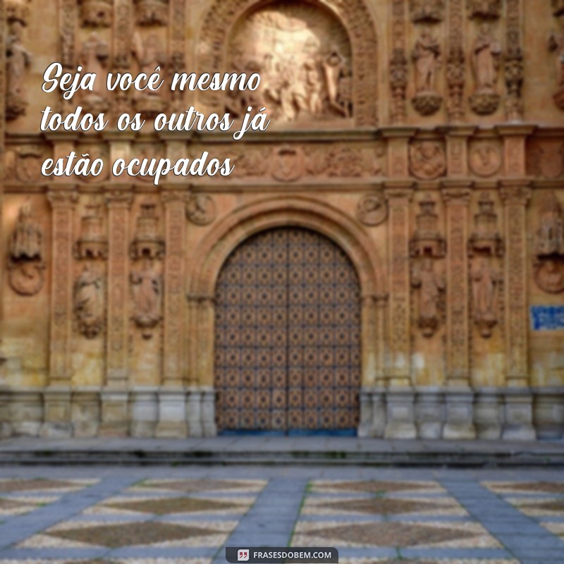 As Melhores Frases para Status de Fotos: Inspire e Encante Seus Seguidores 