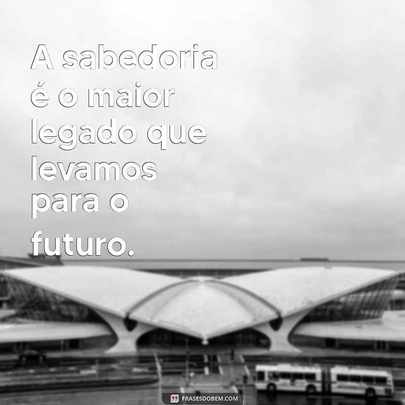 Frases Inspiradoras para Celebrar sua Conclusão de Curso 