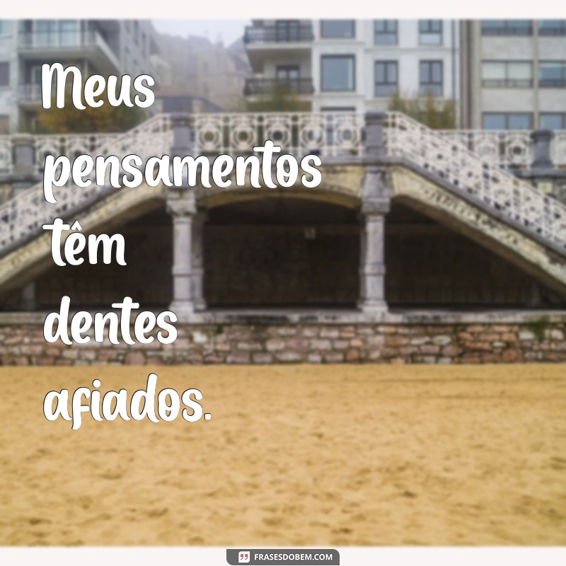 Frases Assustadoras para Bio: Impressione com Estilo e Mistério 