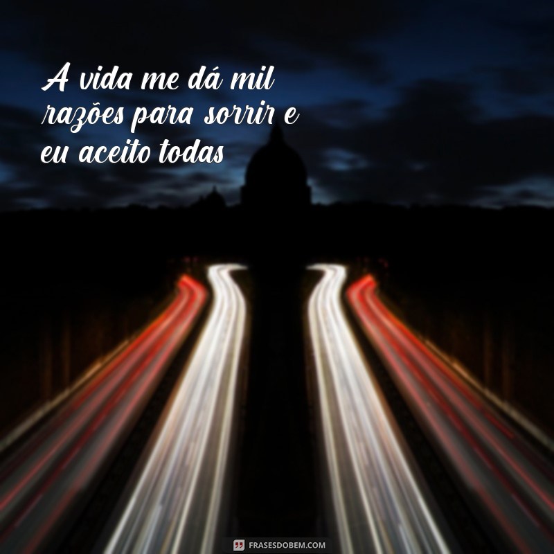 Frases Inspiradoras para Legendar Suas Fotos Sozinha no Instagram 