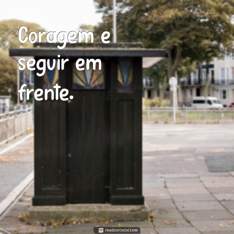 100 Frases Curtas para Status do WhatsApp que Vão Impressionar Seus Contatos 