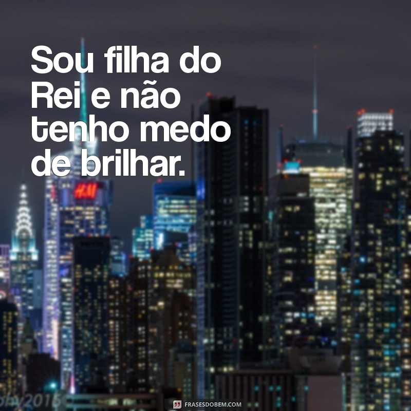 Frases Bíblicas Inspiradoras para Legendar Suas Fotos Sozinha 