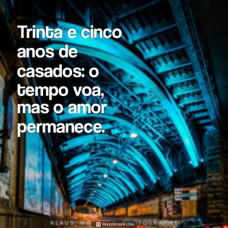 35 Anos de Casamento: Celebrando o Amor e a Companheirismo 