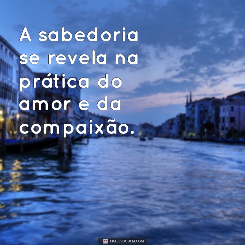 Crescei na Graça e no Conhecimento: Versículo Inspirador para Sua Vida Espiritual 