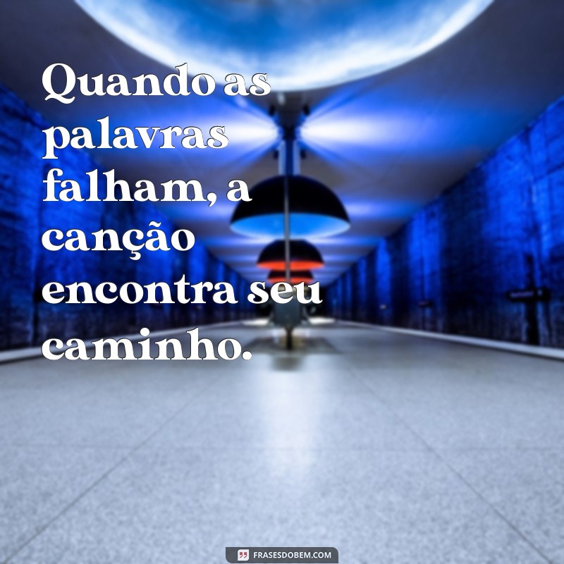 As Melhores Frases Inspiradoras Sobre Cantar para Motivar sua Paixão Musical 