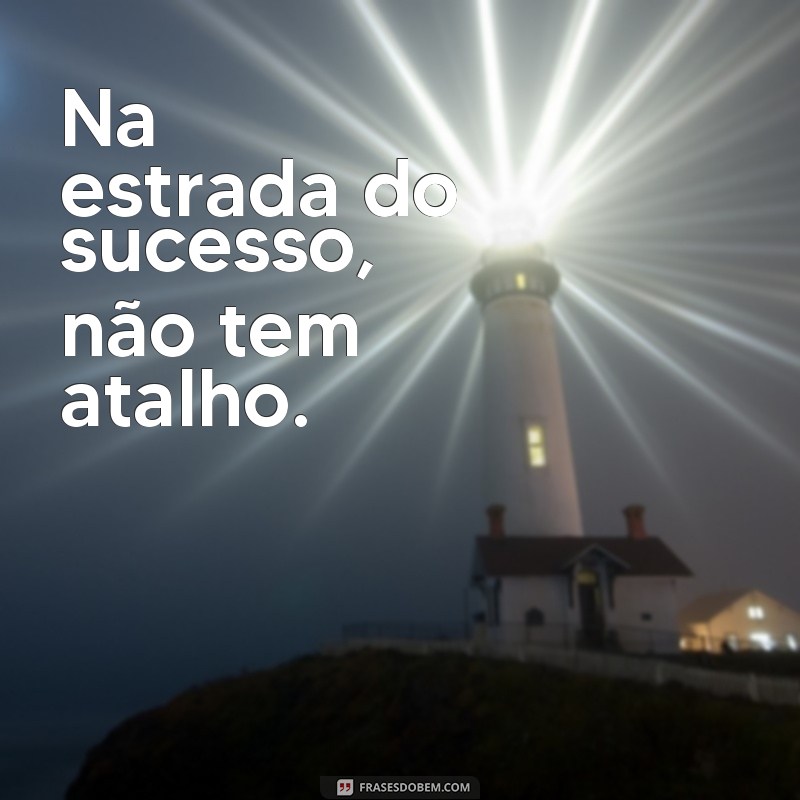 Descubra as melhores frases de MC para arrasar nas suas fotos! 