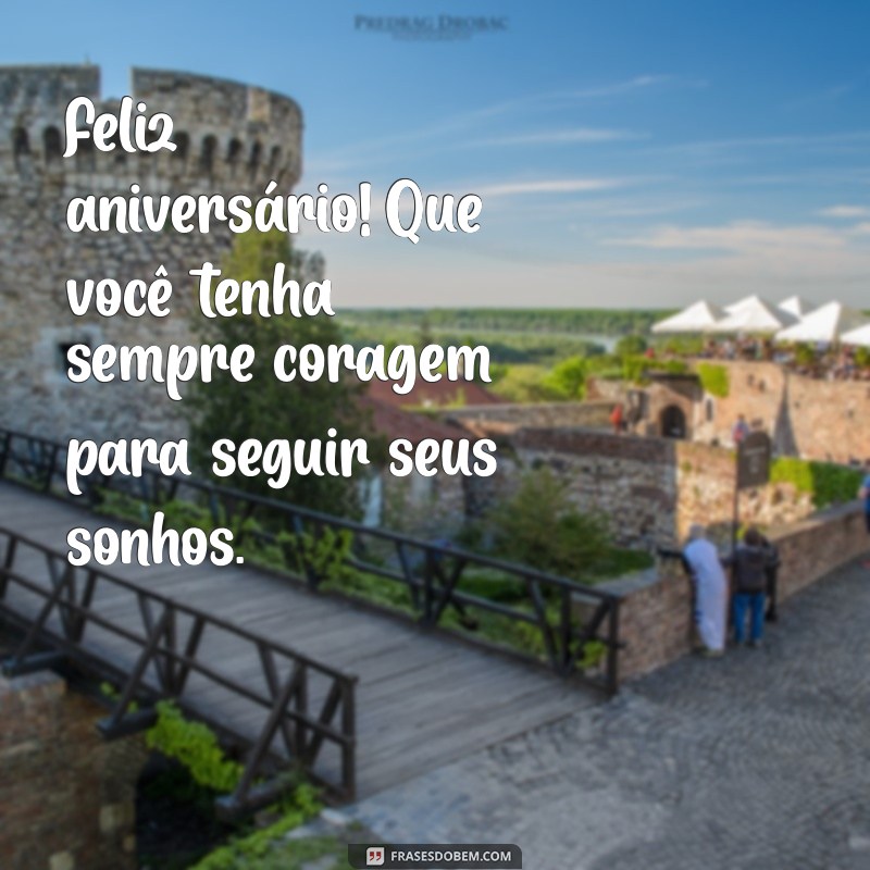 Mensagens Emocionantes de Feliz Aniversário para o Irmão Mais Novo 