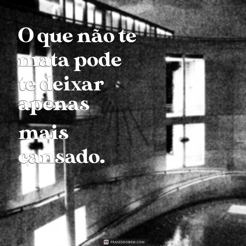 Frases Desmotivacionais do Dia: Reflexões para Repensar suas Metas 