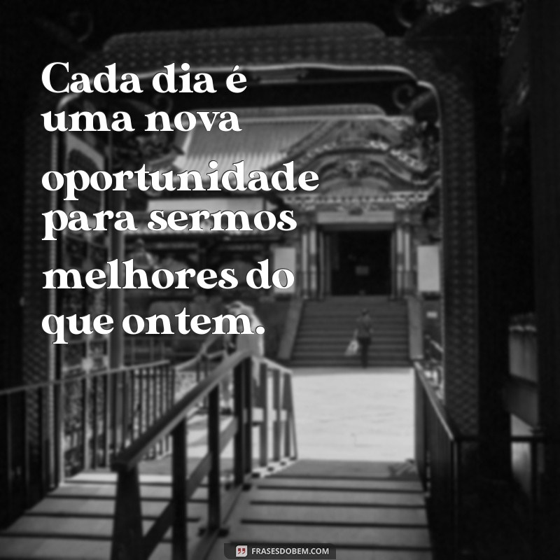 Descubra as melhores frases de Charlie Chaplin que irão inspirar sua vida 